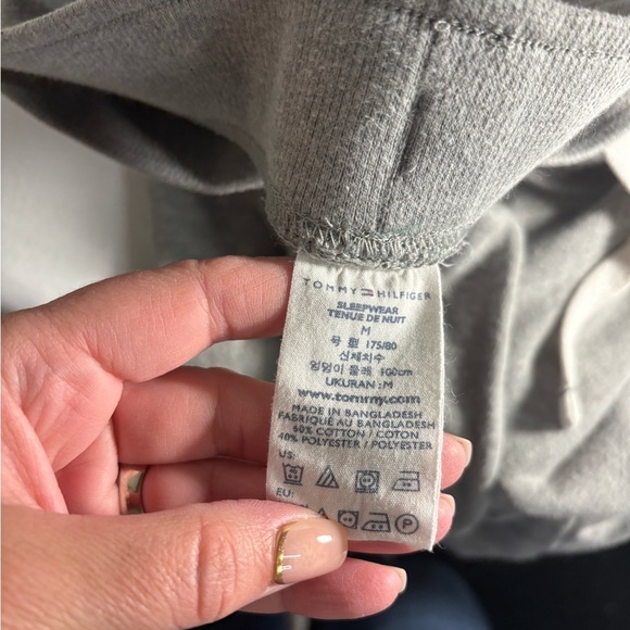 Mens size medium Tommy Hilfiger brand joggers, #D1022 - Picture 4 of 5